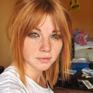 Meet your Posher, Cayla